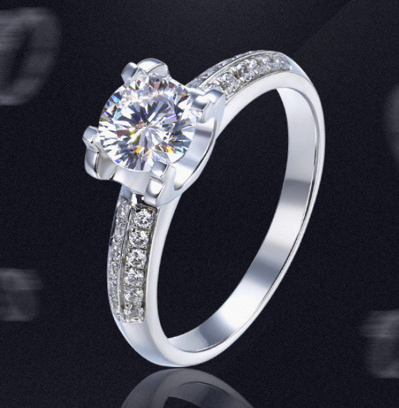 Luxurious Bullhead 18K White Gold Simulant Diamond Ring